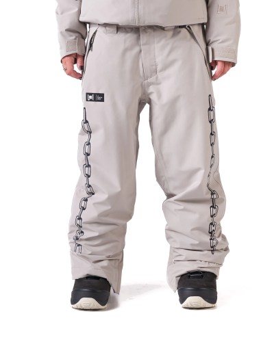 16OW21017-102_Chroma-Womens-Pant_Pale-Grey-JC_Detail-1