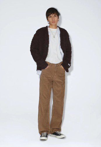 2110102BM6_DrDenim_OmarRelaxed_WashedKhakiCord_main_M1_3_b7a236b2-e3fd-4c27-9e37-b9f94b868b10