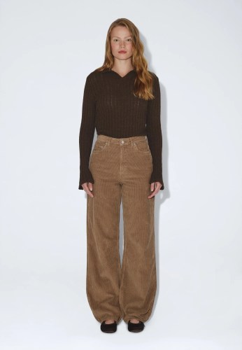 2230101BM6_DrDenim_DonnaHighRelaxed_WashedKhakiCord_main_W1_1_1881d836-8dd5-409f-b43b-7277d3bd2f99