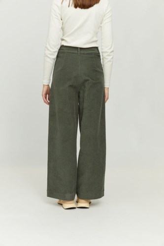 24336252_niona-pants_thyme_02_60