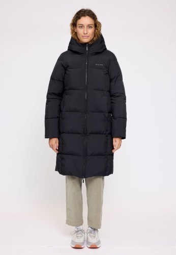 25331400_black_01_d1c2866e-ace0