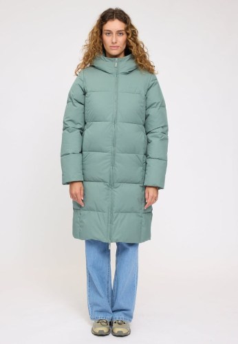 25331400_jade_01_975ad164-be1d-4