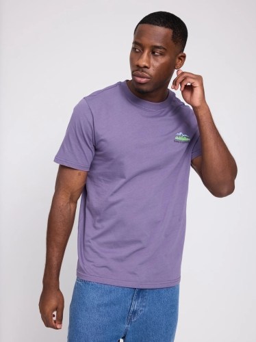 26305101_chest-print-tshirt_light-grape_05_600x