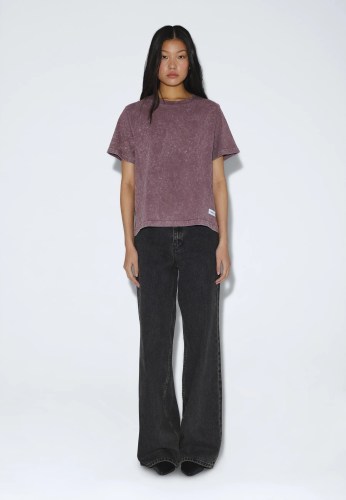 2631122BO9_DrDenim_TaliaSeamTee_AubergineTieDye_main_W1_1_139a066d-8d50-4768-b0db-e793304c12a3