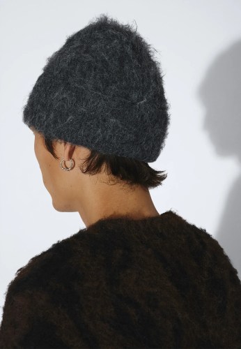 2633101130_DrDenim_KiwaBeanie_Grey_main_M5_2_0a65a96d-f3a9-4d56-ac20-098d47a1c4b7