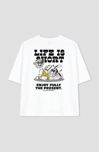 AQ062-02S-G002-CROPPED-LIFE-IS-S