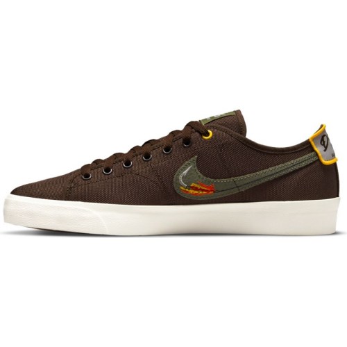 Nike SB Blazer Court DVDL Shoes brown olive