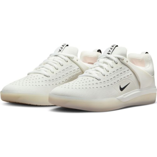 Nike SB Nyjah 3 Shoes white black