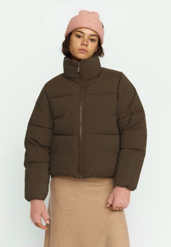 Short_Puffer-Winter_Outerwear-77