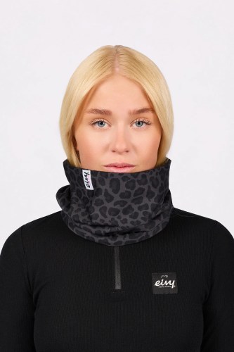 colder-neckwarmer-black-leopard-eivy-1
