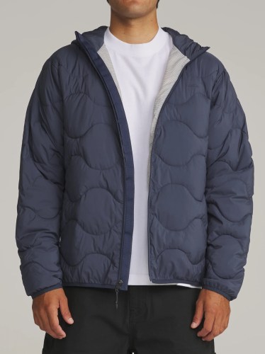 katin-fa26-jackets-otg-henson-hooded-puffer-washed-blue-on-model-01-front