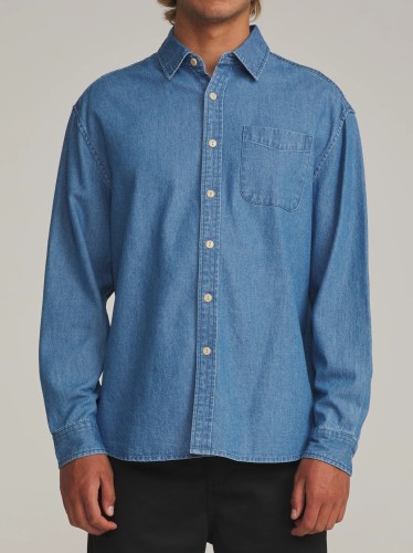 katin-fa26-shirts-henry-denim-shirt-medium-indigo-on-model-01-front
