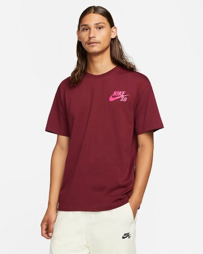 Nike SB Logo T-Shirt beetroot