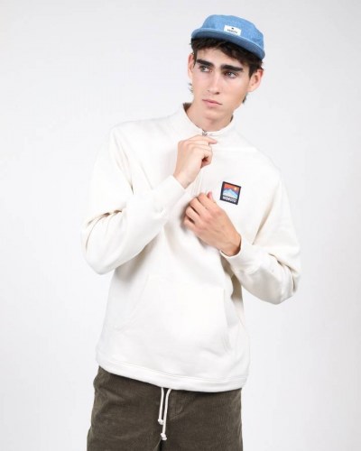 wemoto-aw22-shooting-men-sweatwe
